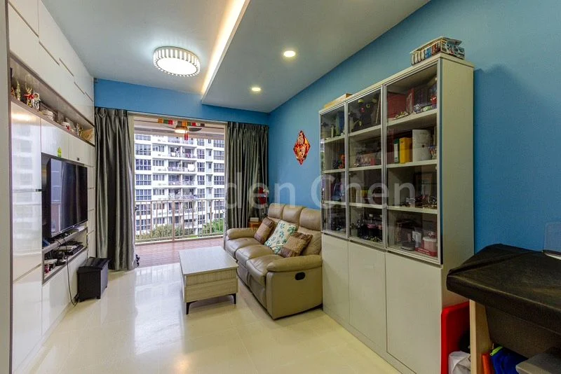 3 Bed Executive Condo for Sale in Watercolours - Image 1