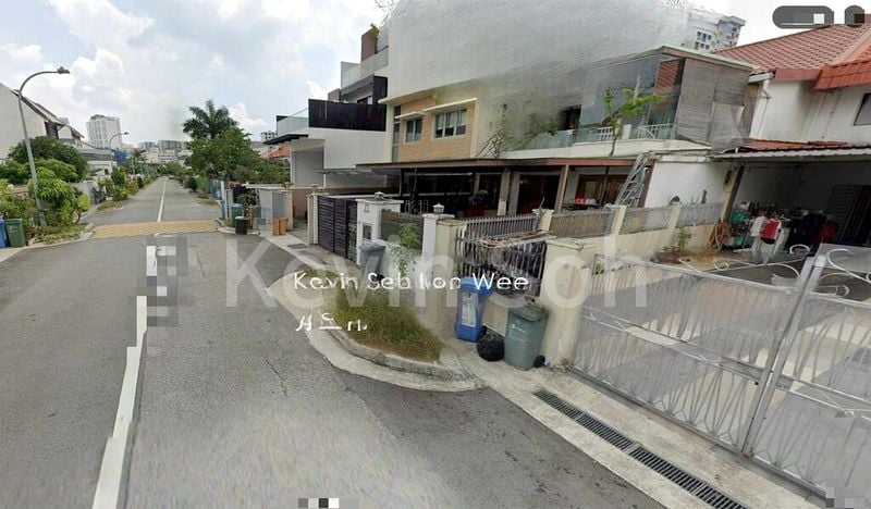 4 Bed Terraced House (Landed) for Sale in  Balam Gardens - Image 3