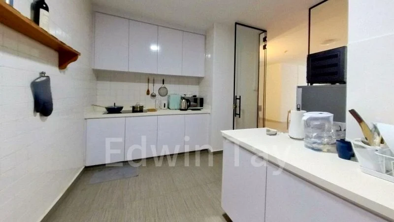 1 Bed Apartment (Condo) for Rent in  The Plaza - Image 3