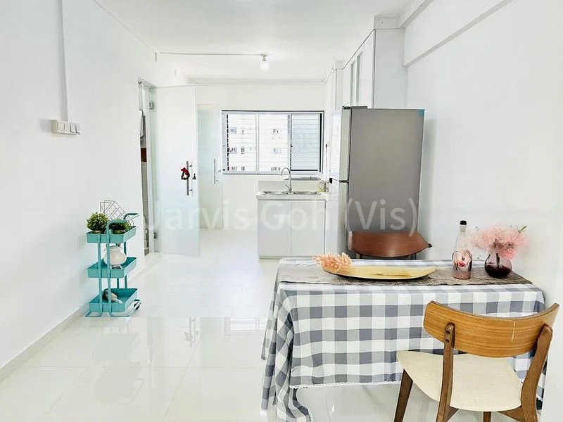 3 Room (3NG) HDB for Rent in  484 Jurong West Avenue 1 - Image 6