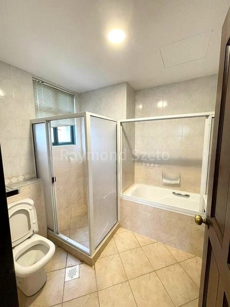 5 Bed Semi-Detached House (Landed) for Rent in Eastwood Drive - Image 10