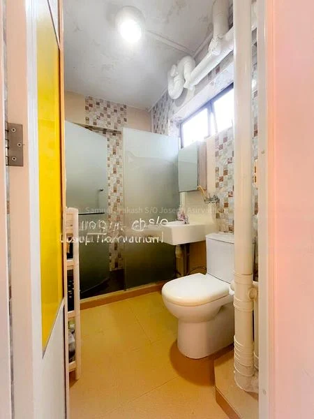 Executive HDB for Sale in 125 Bukit Batok Central - Image 6