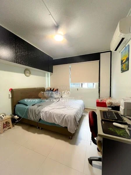 Executive HDB for Sale in 125 Bukit Batok Central - Image 2