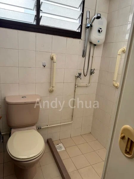4 Room (4NG) HDB for Rent in  11 Lorong 8 Toa Payoh - Image 14