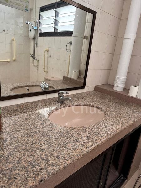 4 Room (4NG) HDB for Rent in  11 Lorong 8 Toa Payoh - Image 13