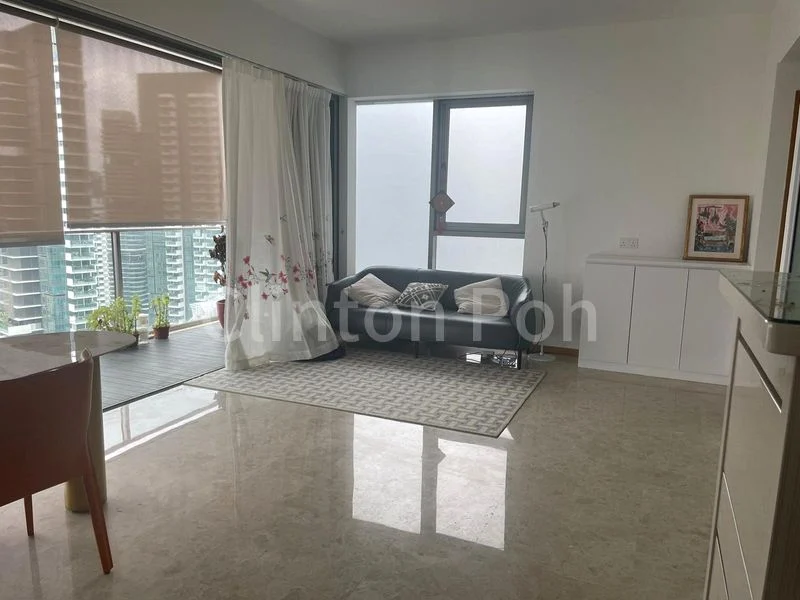 3 Bed Condo for Sale in  Urbana - Image 5