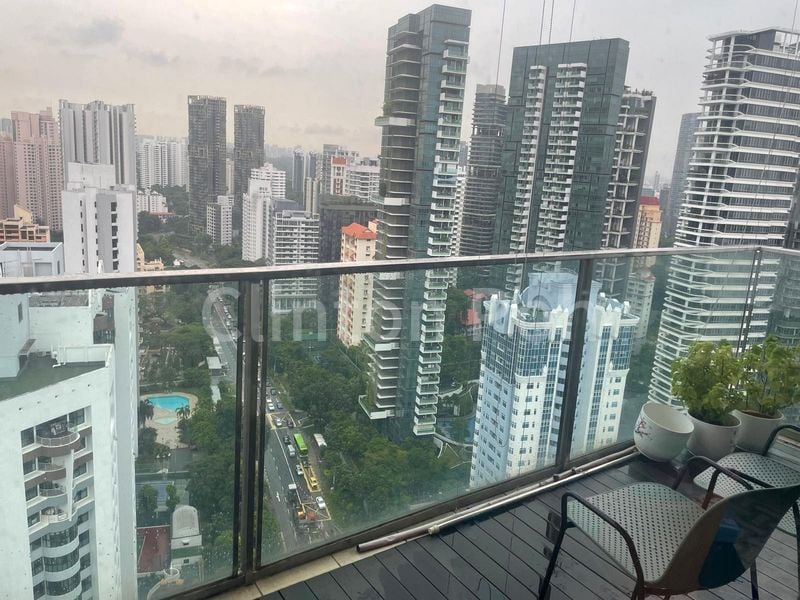 3 Bed Condo for Sale in  Urbana - Image 4