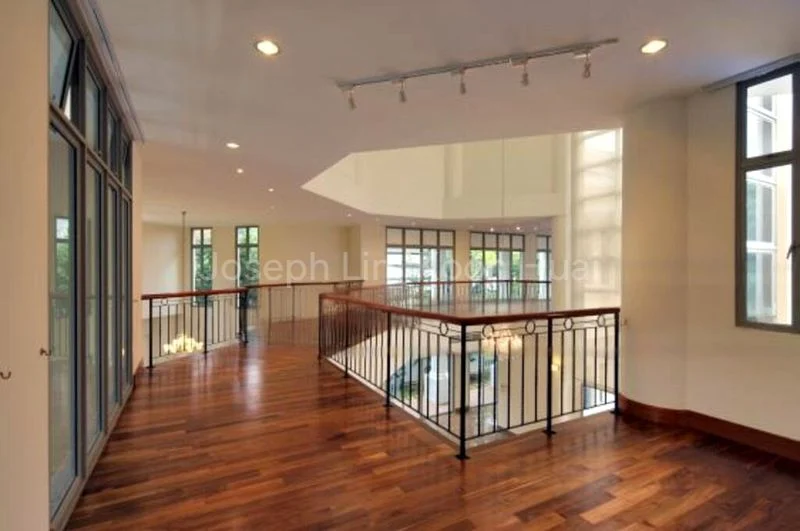 7 Bed Bungalow (Landed) for Rent in Villas Holland - Image 12