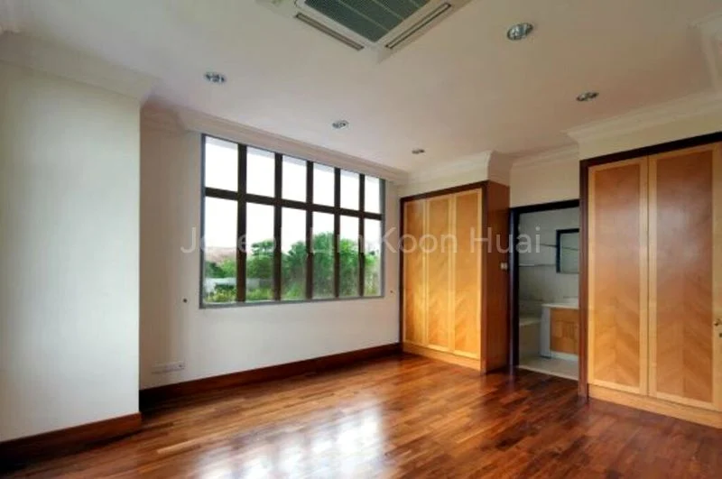 7 Bed Bungalow (Landed) for Rent in Villas Holland - Image 11