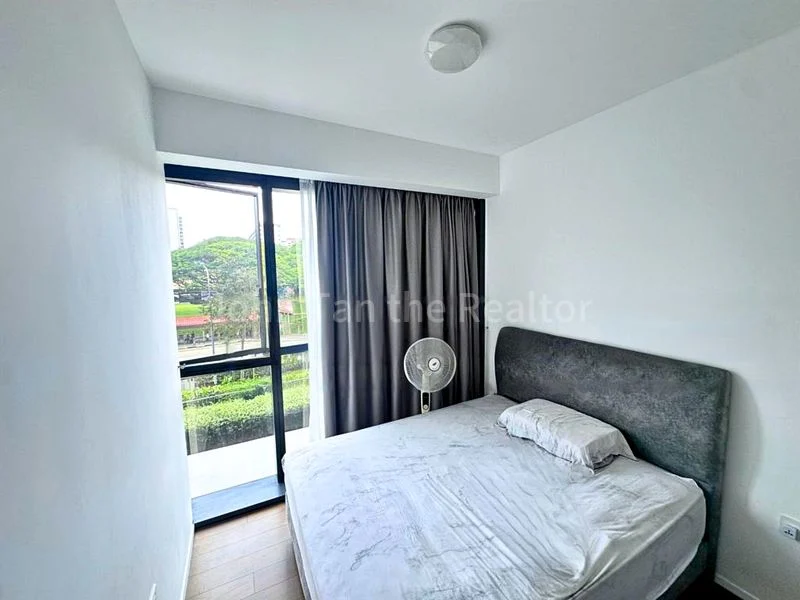 3 Bed Condo for Sale in  Parc Esta - Image 4