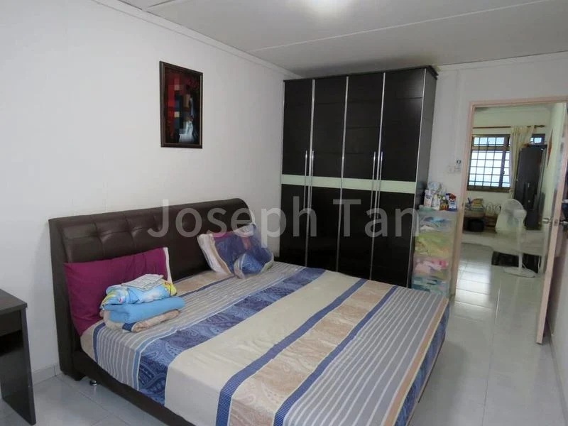 4 Room (4A) HDB for Rent in 761 Woodlands Avenue 6 - Image 4