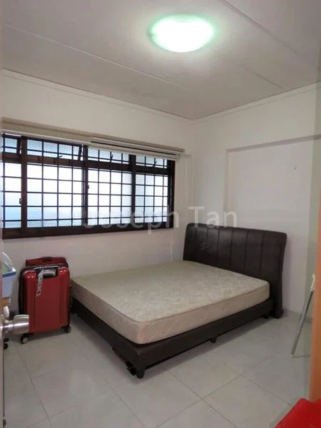 4 Room (4A) HDB for Rent in 761 Woodlands Avenue 6 - Image 6