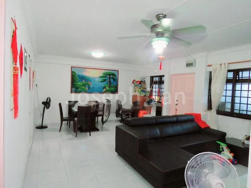 4 Room (4A) HDB for Rent in 761 Woodlands Avenue 6 - Image 8