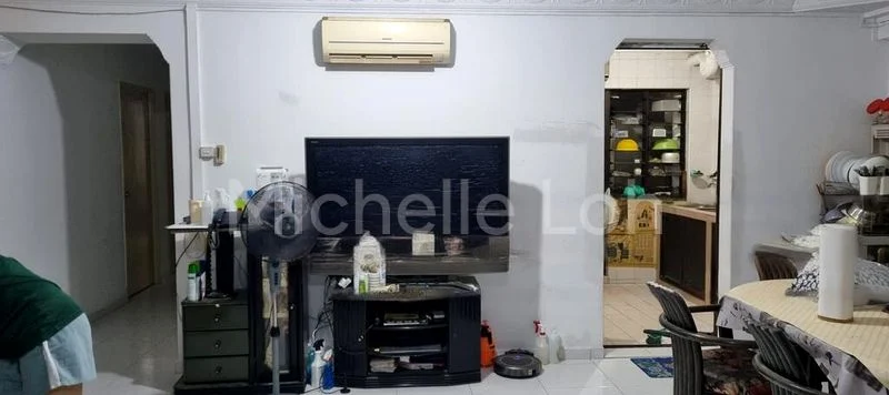 Executive HDB for Sale in  287C Jurong East Street 21 - Image 6