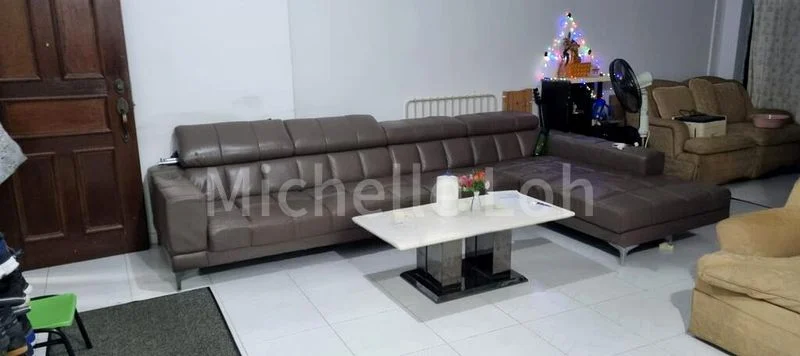 Executive HDB for Sale in  287C Jurong East Street 21 - Image 1