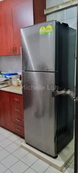 Executive HDB for Sale in  287C Jurong East Street 21 - Image 5