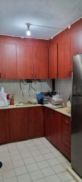 Executive HDB for Sale in  287C Jurong East Street 21 - Image 4