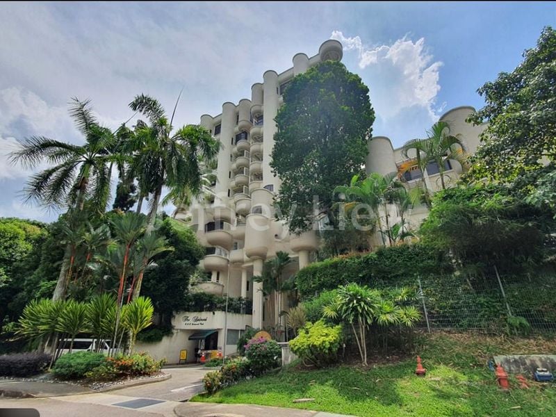 4 Bed Condo for Sale in  The Balmoral - Image 6