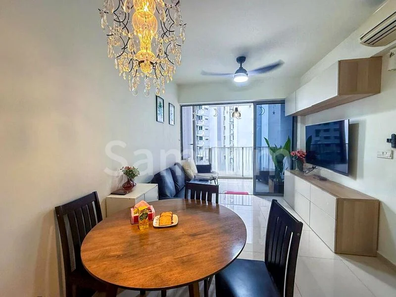 Premium HDB for Sale in  138B Yuan Ching Road - Image 3