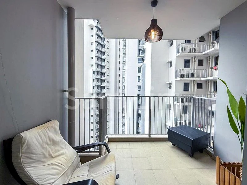 Premium HDB for Sale in  138B Yuan Ching Road - Image 2