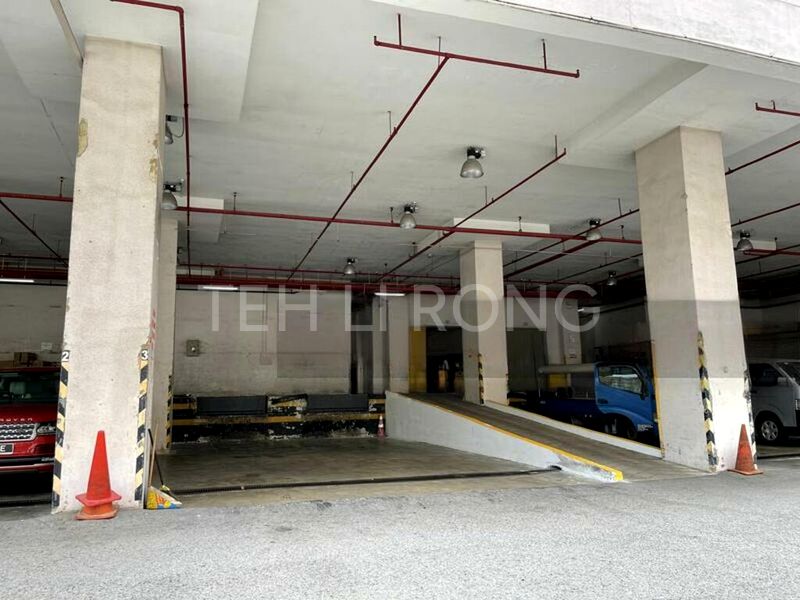 Light Industrial (B1) for Sale: Elite Industrial Building II - Image 7