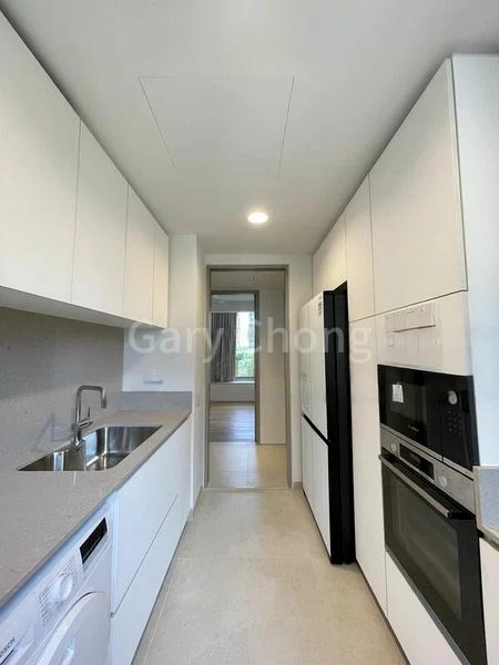 3 Bed Apartment (Condo) for Rent in  Surrey 21 - Image 5