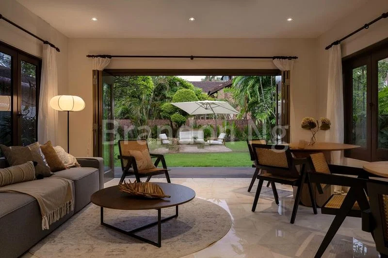 6 Bed Semi-Detached House (Landed) for Sale in Harvey Avenue - Image 5