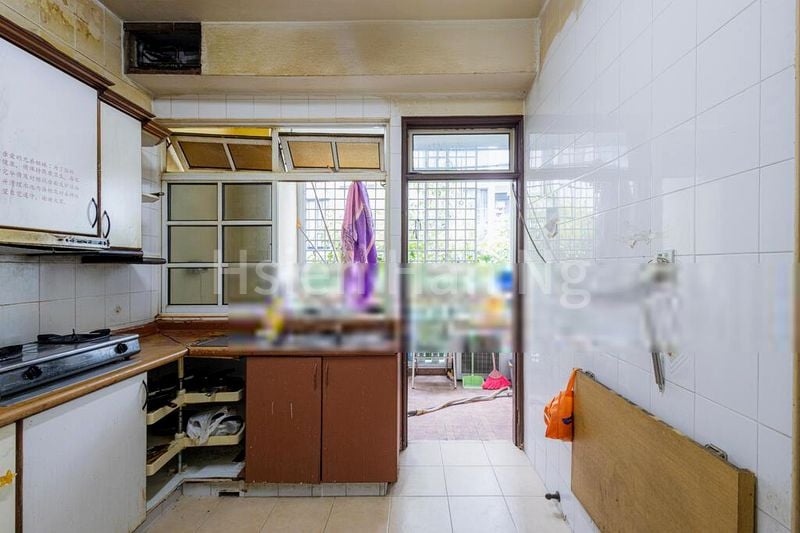 3 Bed Apartment (Condo) for Sale in  Sapphire Court - Image 15