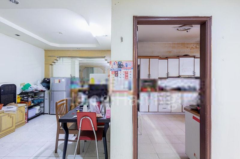 3 Bed Apartment (Condo) for Sale in  Sapphire Court - Image 16