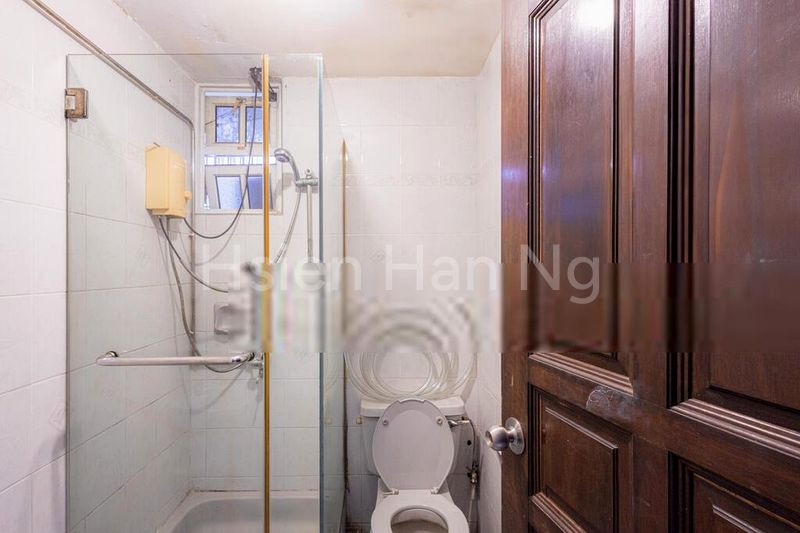 3 Bed Apartment (Condo) for Sale in  Sapphire Court - Image 5