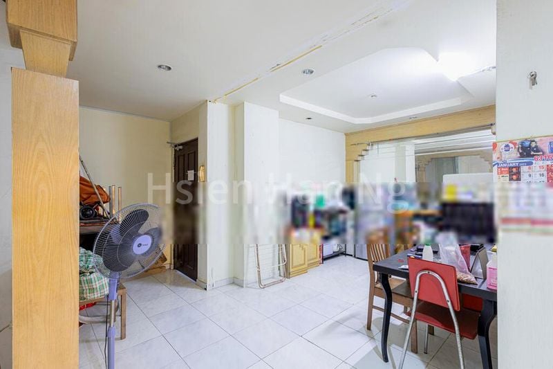 3 Bed Apartment (Condo) for Sale in  Sapphire Court - Image 13