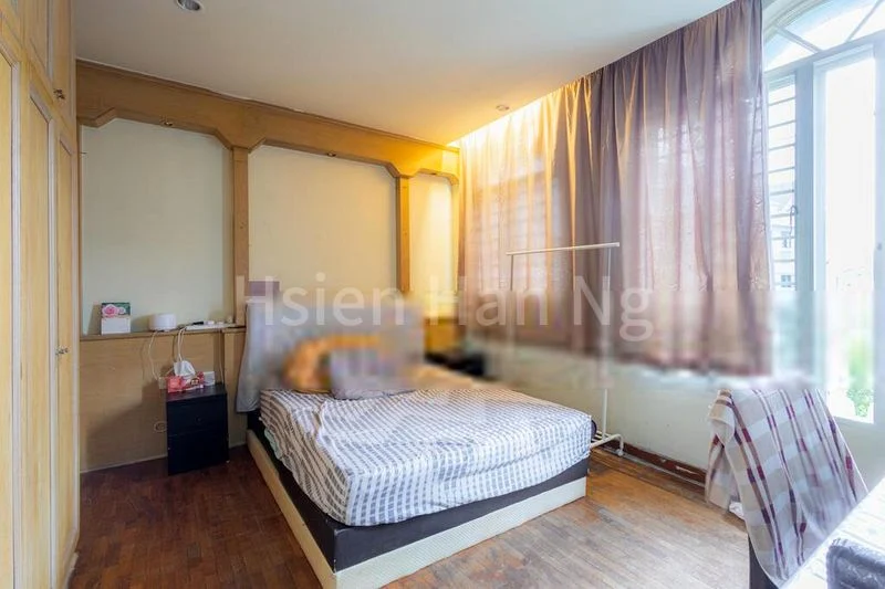 3 Bed Apartment (Condo) for Sale in  Sapphire Court - Image 2