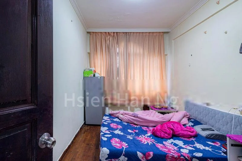 3 Bed Apartment (Condo) for Sale in  Sapphire Court - Image 6