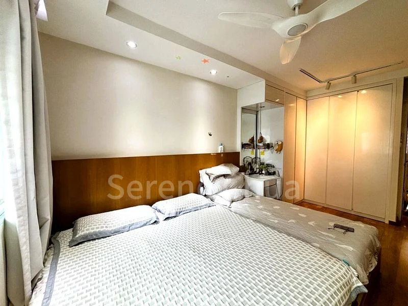 Executive HDB for Sale in  299 Bukit Batok Street 22 - Image 9
