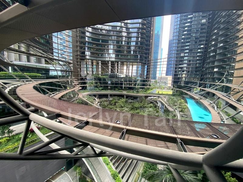 1 Bed Condo for Sale in Marina One/ The Heart - Image 2