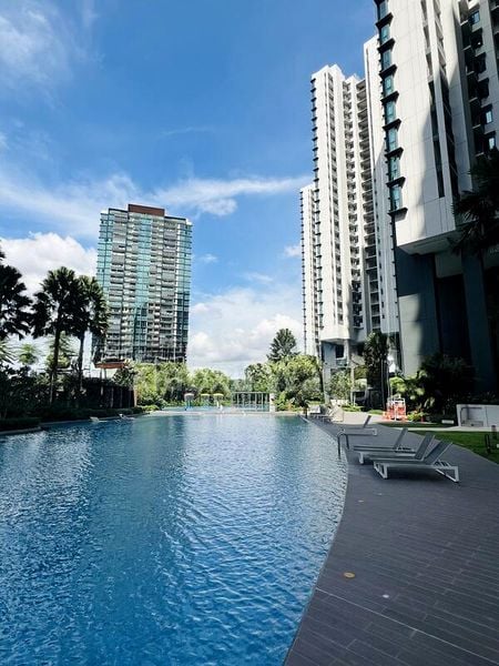 3 Bed Condo for Rent in  Normanton Park - Image 18