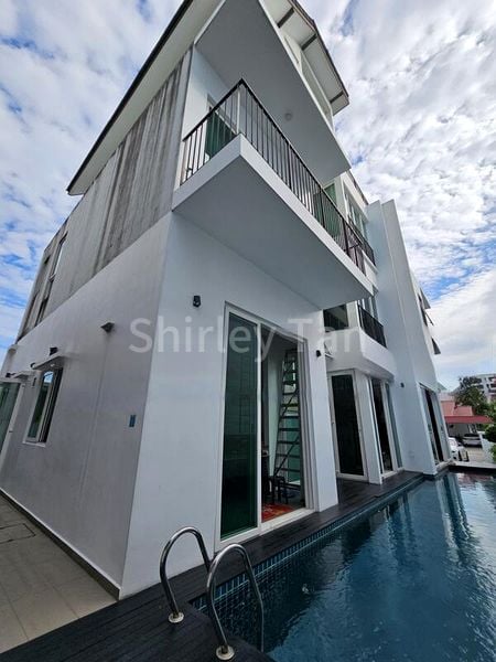6 Bed Semi-Detached House (Landed) for Sale in  Sembawang Springs Estate - Image 1