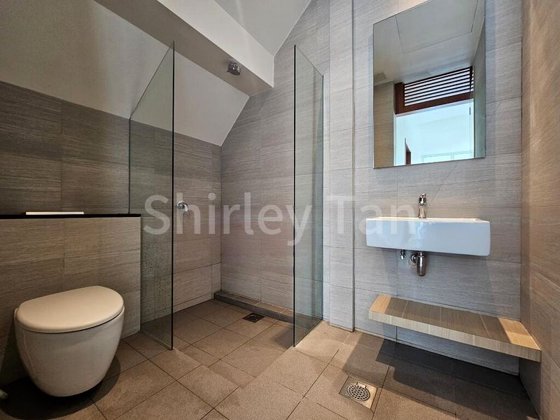 6 Bed Semi-Detached House (Landed) for Sale in  Sembawang Springs Estate - Image 15