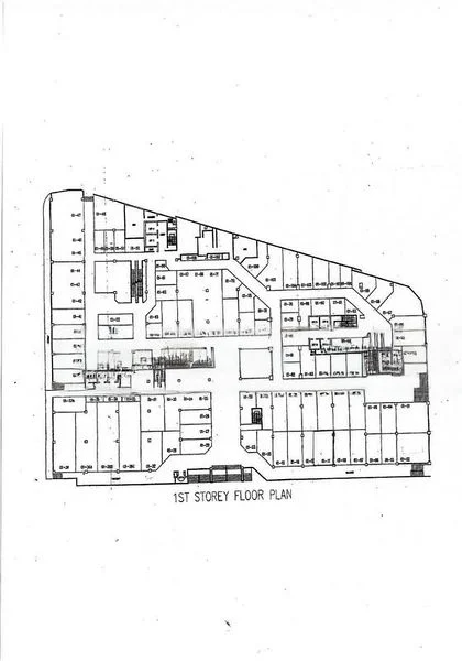 Shop / Shophouse for Rent: Lucky Plaza - Image 4