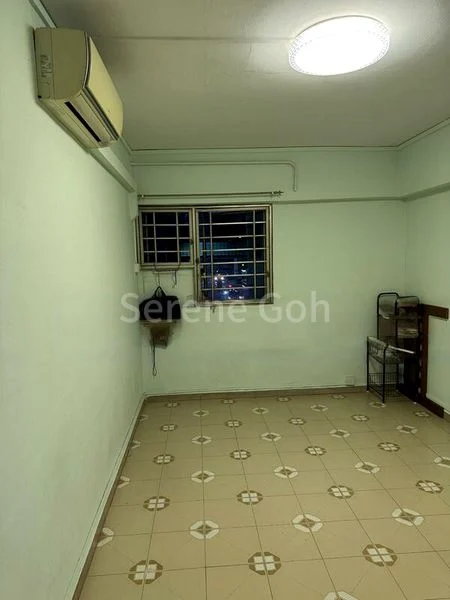 Room (HDB) for Rent in 338 Jurong East Avenue 1 - Image 2