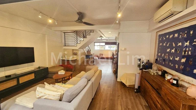 Maisonette HDB for Sale in  235 Hougang Street 21 - Image 5