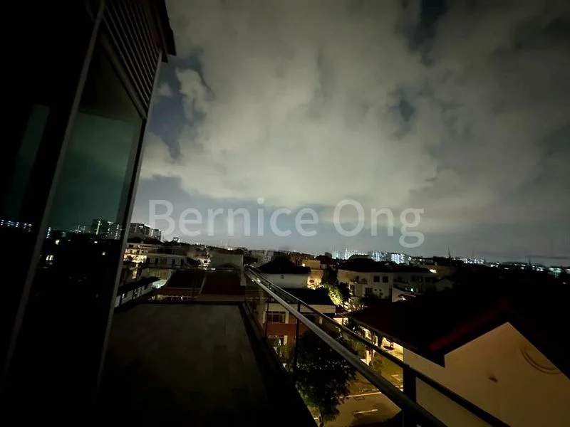 6 Bed Semi-Detached House (Landed) for Rent in  Kembangan Estate - Image 2