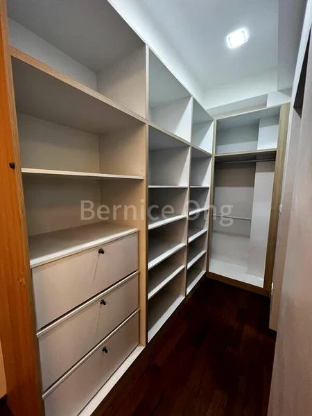 6 Bed Semi-Detached House (Landed) for Rent in  Kembangan Estate - Image 13
