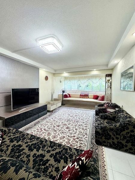 5 Room (5I) HDB for Sale in  298 Tampines Street 22 - Image 4