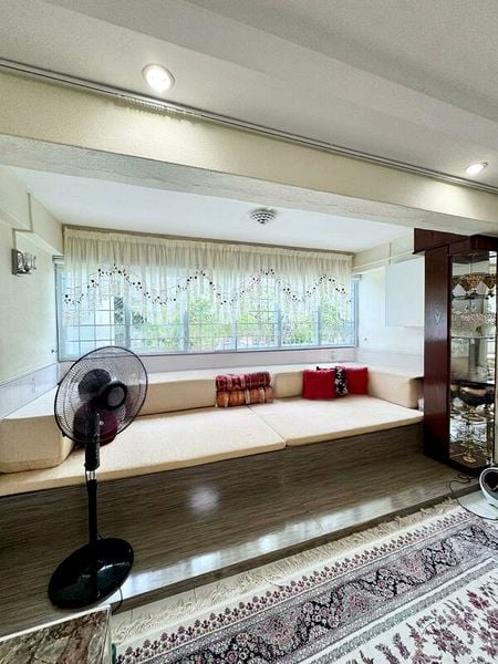 5 Room (5I) HDB for Sale in  298 Tampines Street 22 - Image 2