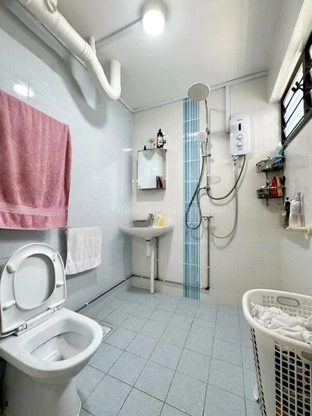 5 Room (5I) HDB for Sale in  298 Tampines Street 22 - Image 10