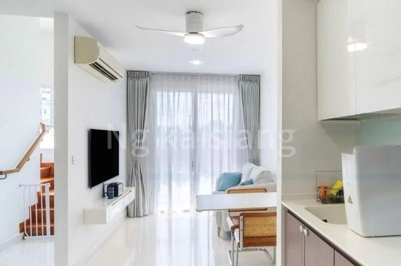Room (Condo) for Rent in  Kensington Square - Image 1