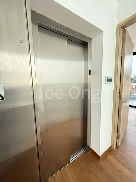 5 Bed Terraced House (Landed) for Sale in  Sixth Avenue - Image 8