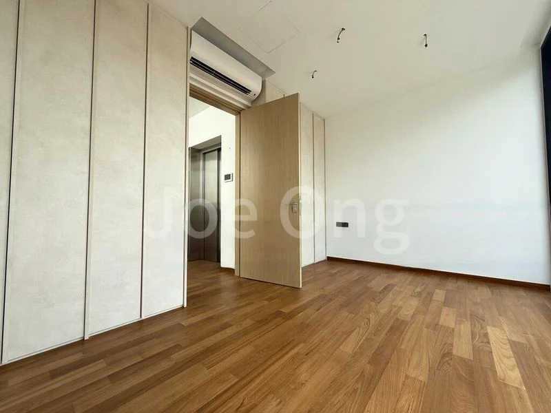 5 Bed Terraced House (Landed) for Sale in  Sixth Avenue - Image 7