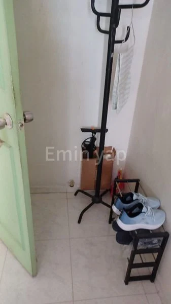 Common Room (HDB) for Rent in  736 Tampines Street 72 - Image 4